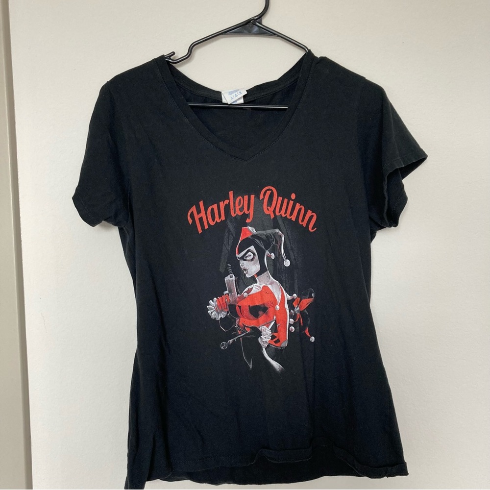Harley Quinn Black V-Neck